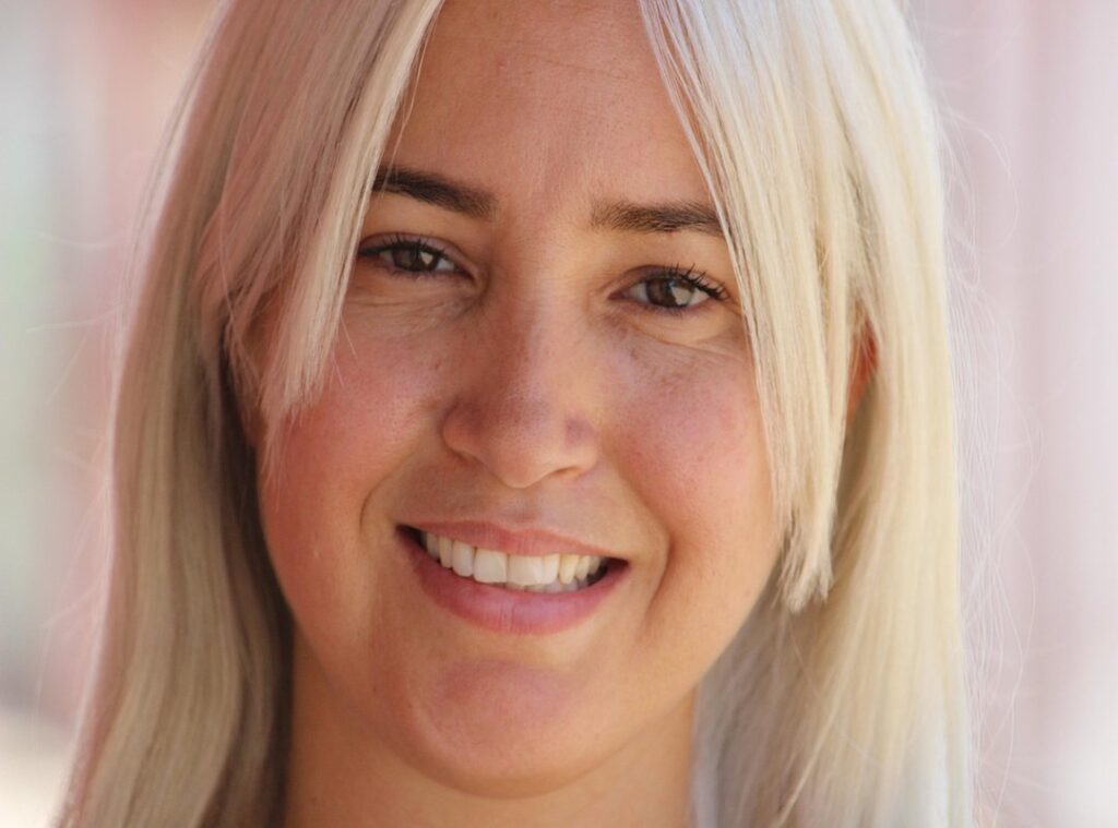 vintage mujer feliz cumple amiga